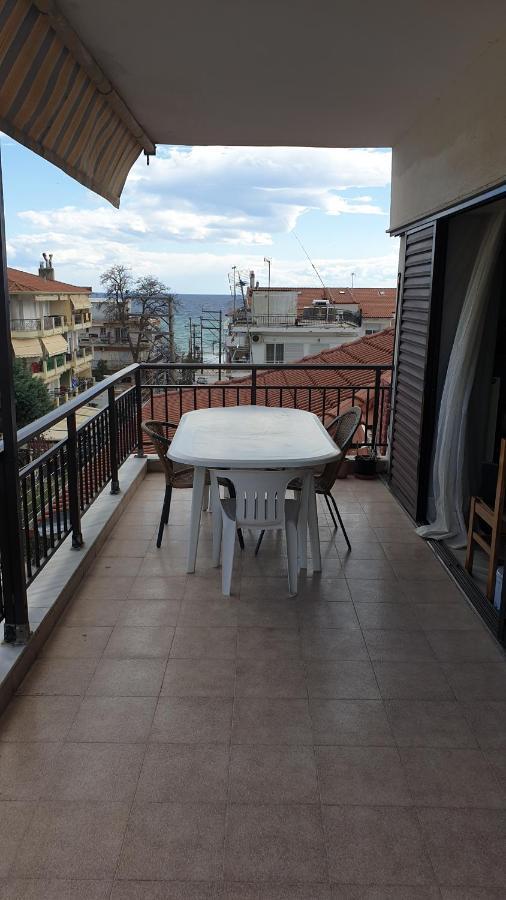 Gouris Appartements Nea Kallikrateia Exterior photo
